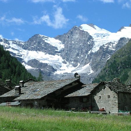 Hotel Restaurant La Barme Cogne Exterior foto